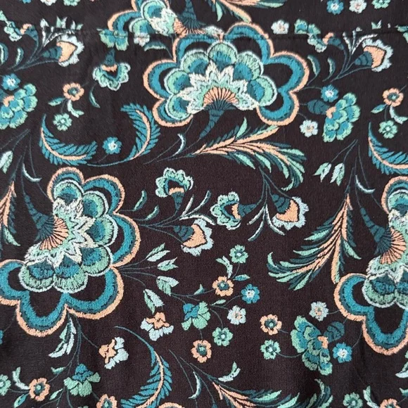 🌿 J.Jill Floral Knit Top – XL | NWT | Wearever Collection - Picture 8 of 8